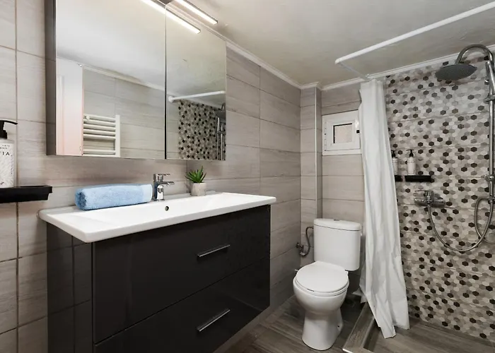 شقة Houseloft Koromila Sea View