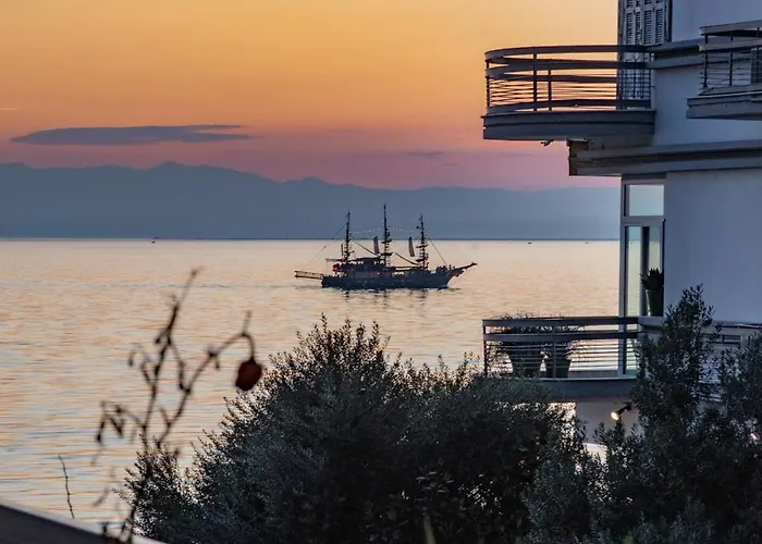 Houseloft Koromila Sea View *